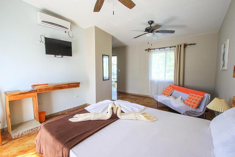 Funny Wave Guest House Cabuya  ภายนอก รูปภาพ