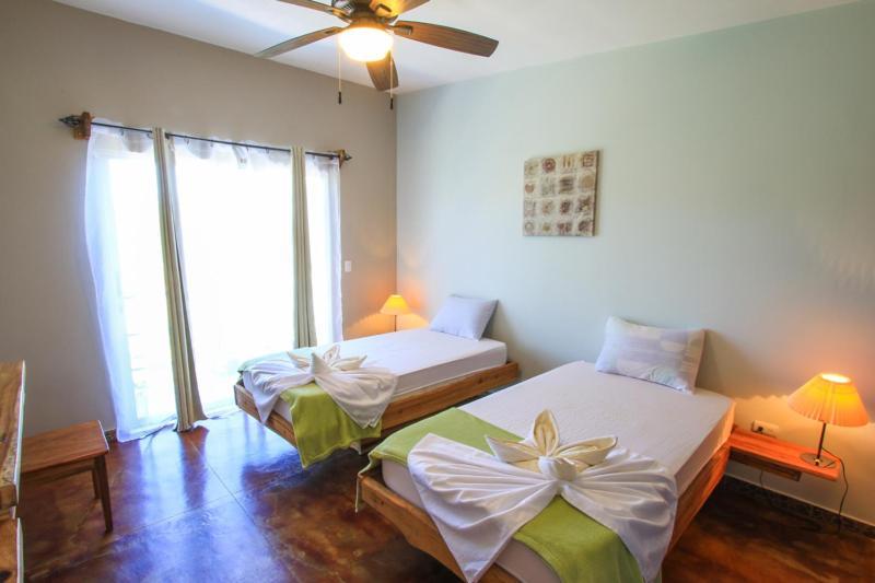 Funny Wave Guest House Cabuya  ภายนอก รูปภาพ